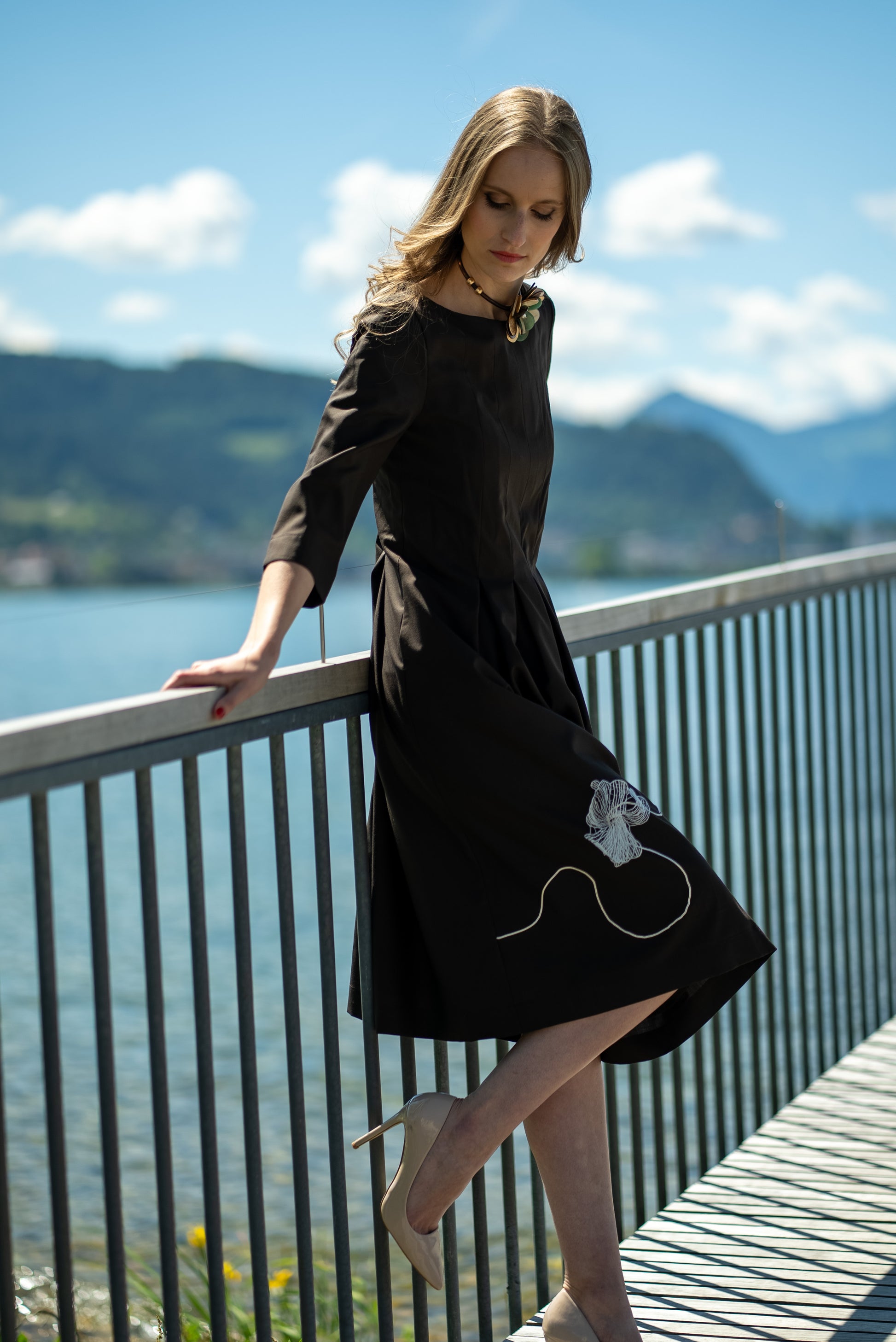 Kleid mit Taschen aus Italienische Schnurrwolle